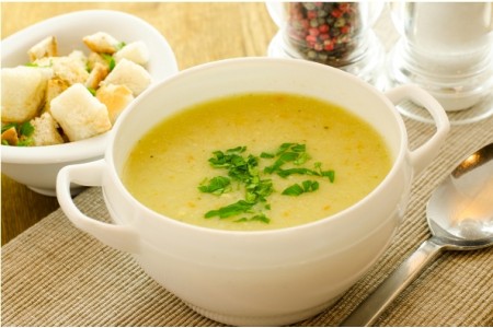 supa crema de legume cu aroma de coriandru