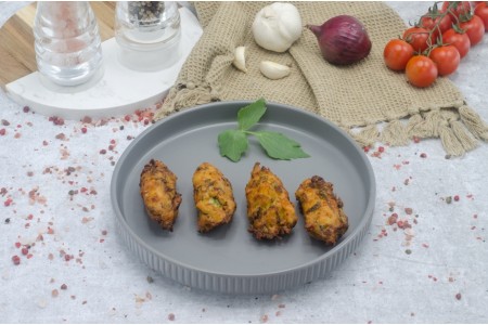 chiftelute din dovlecei cu branza feta si menta