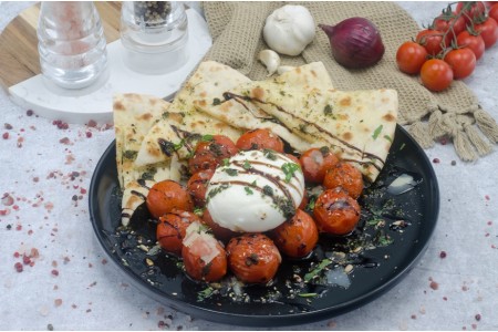 Salata de rosii coapte si burrata